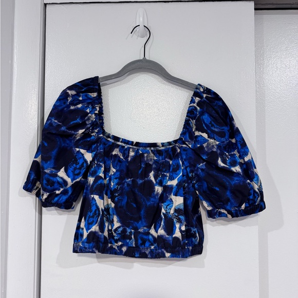 Open Edit Stylish Blue Floral Off-Shoulder Blouse - Picture 5 of 7